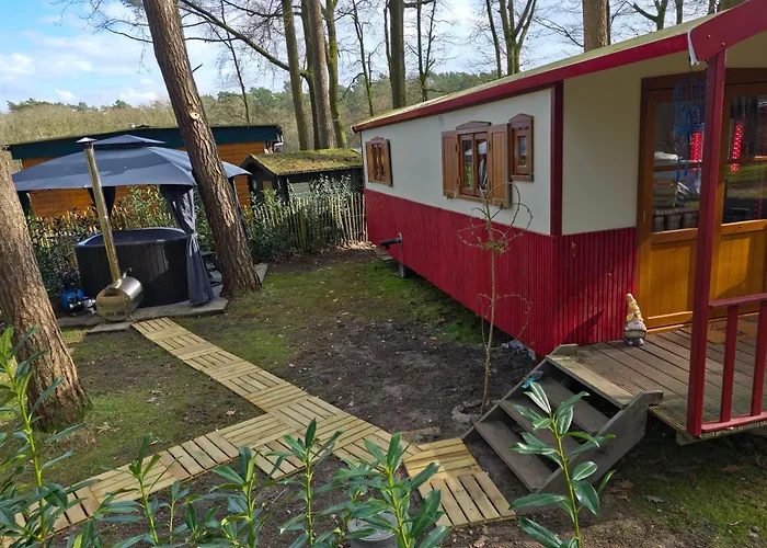 Pipowagen Met Prive Hot Tub